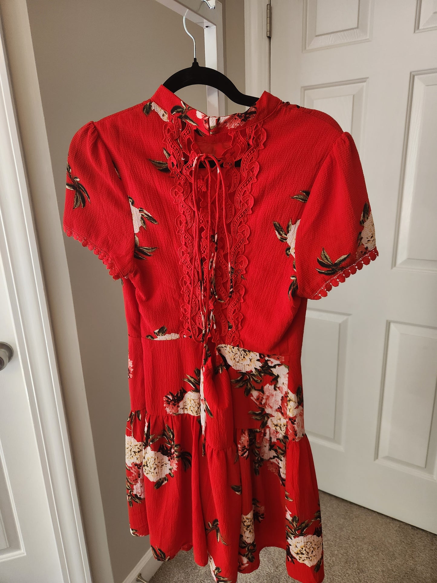 Entro Red Short-Sleeve Floral Drop-Waist Dress with Lace-Up Open Back