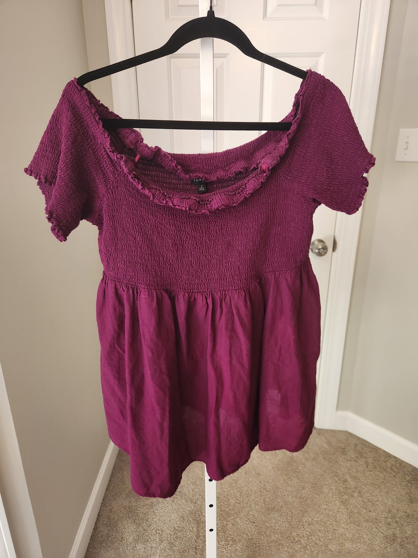 Torrid Peplum Gauze Smocked Off-Shoulder Top Size 3