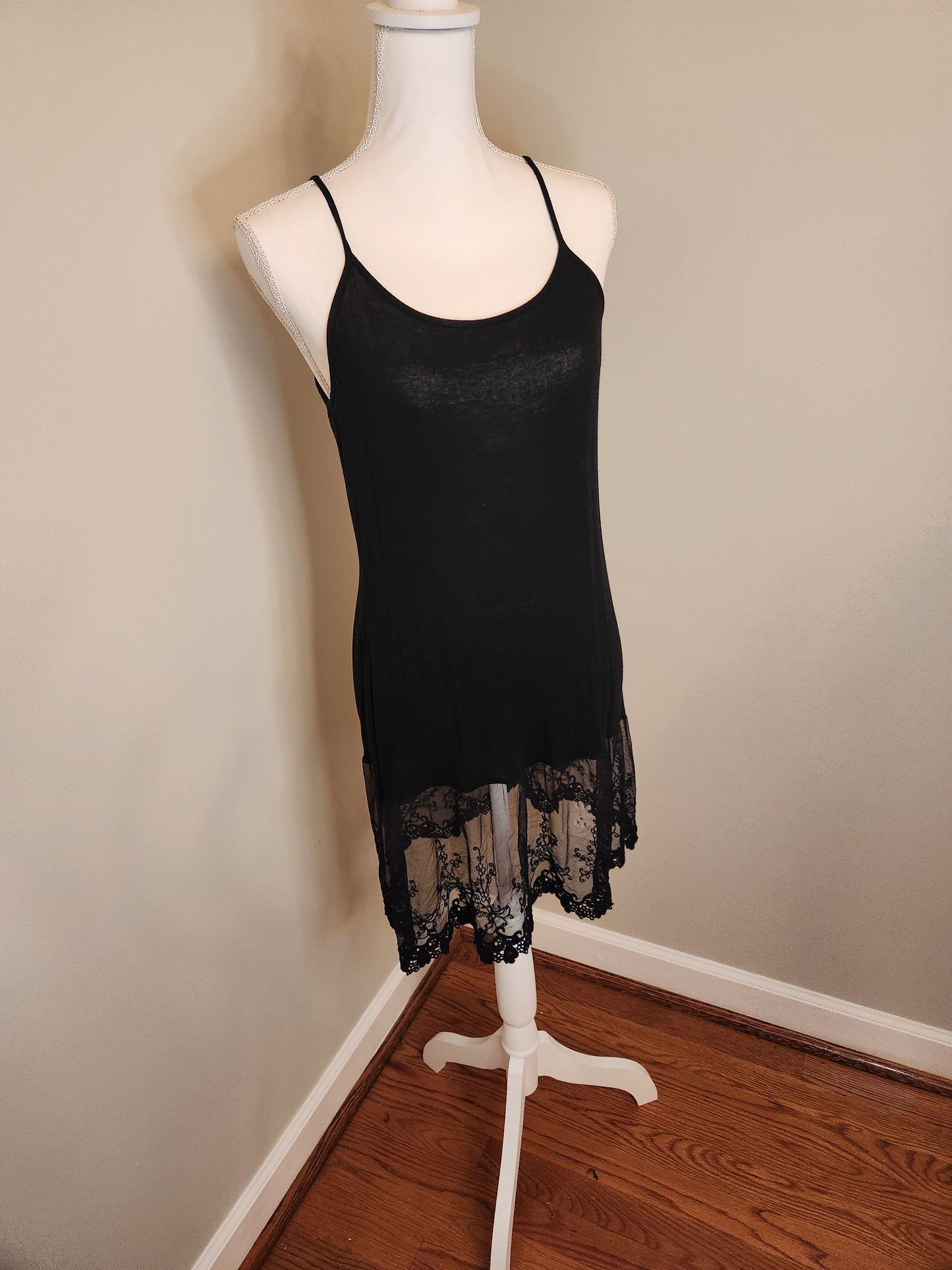 Tank with lace detail