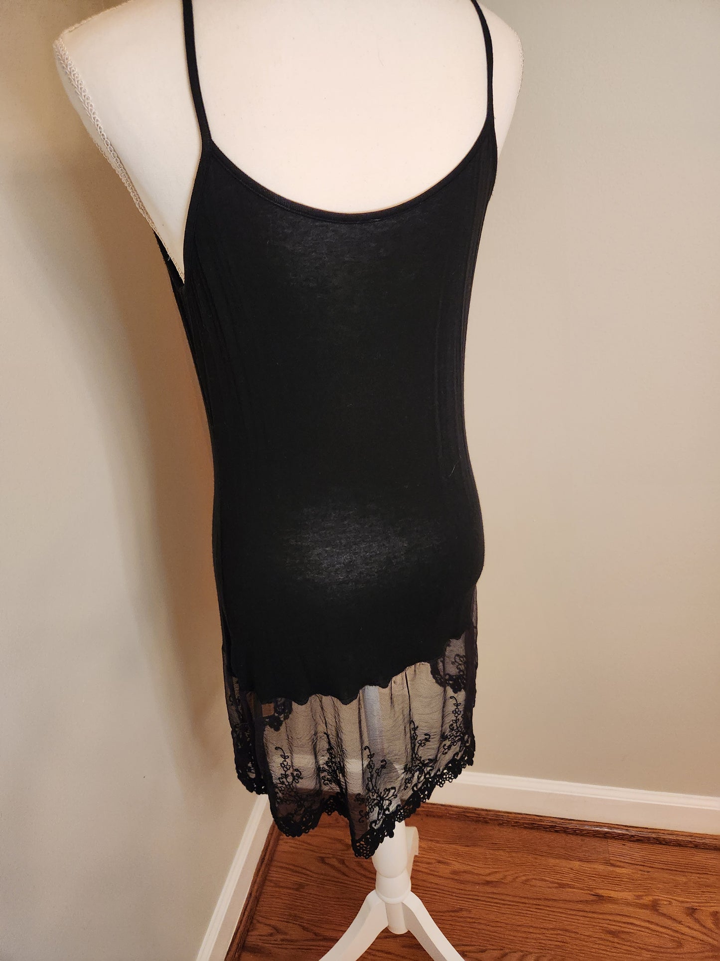 Tank with lace detail